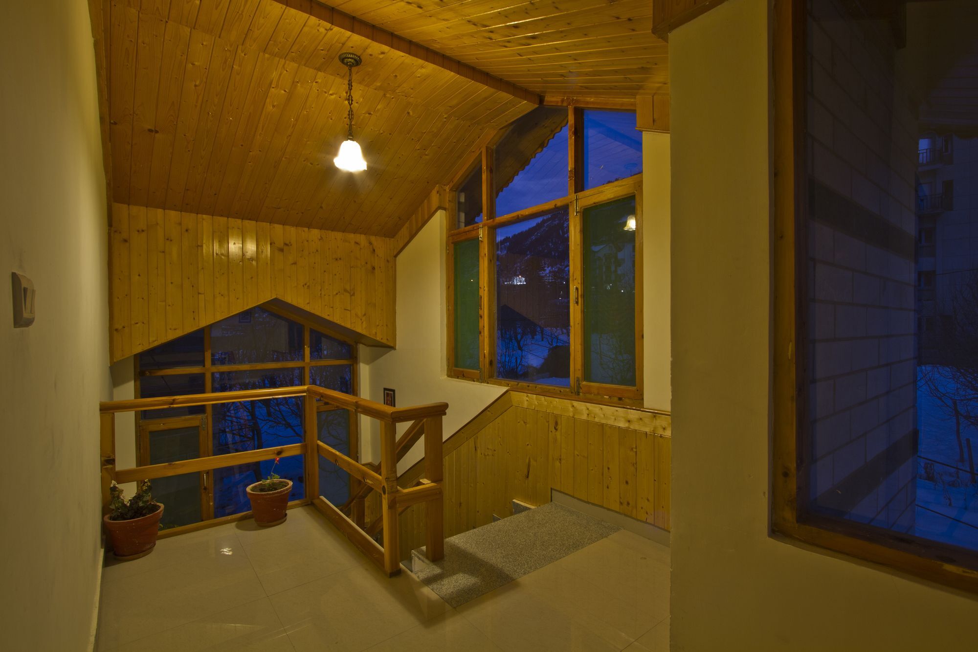 Hotel Mountain Face Manali  Luaran gambar