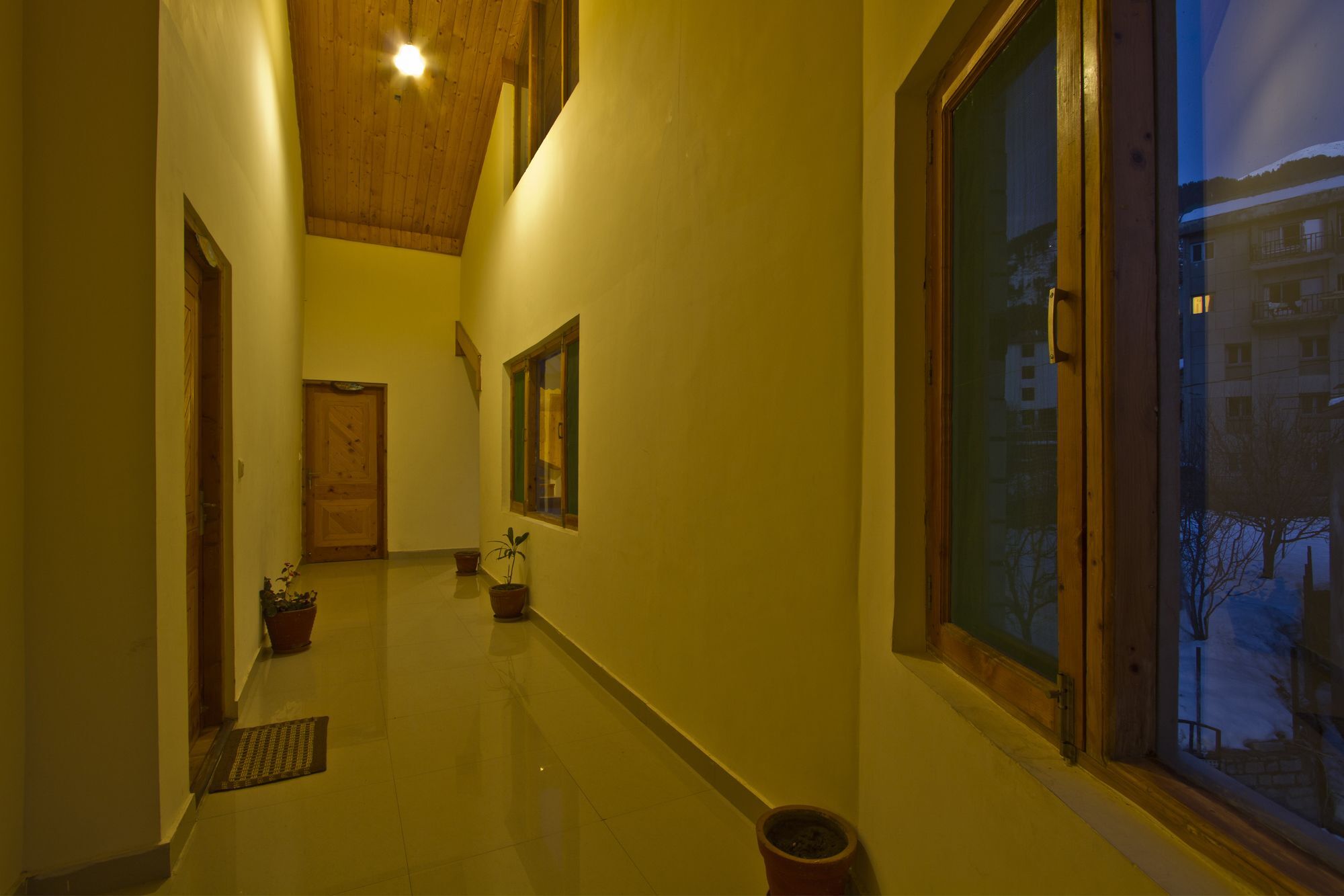 Hotel Mountain Face Manali  Luaran gambar